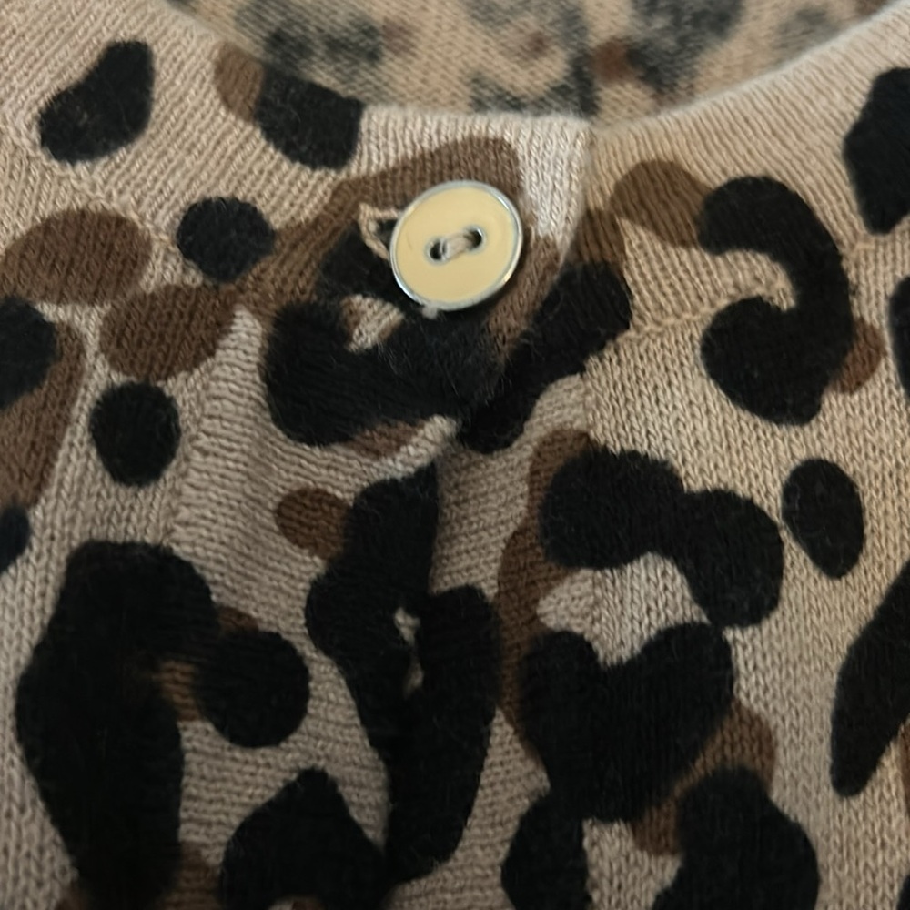 Basic Edition Leopard Print Cardigan - Picture 2 of 5
